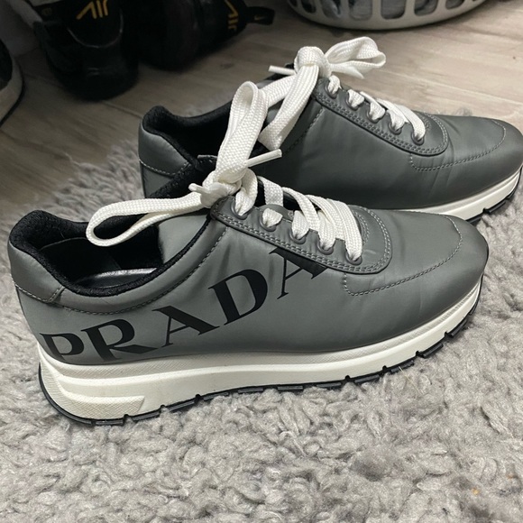 Prada Shoes - Prada Calzature Donna Nylon Piuma Sneakers